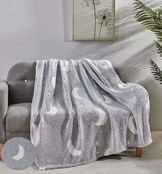 Soft & Cozy Glow in the Dark Throw - Star Moon