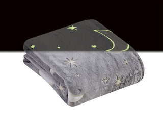 Soft & Cozy Glow in the Dark Throw - Star Moon